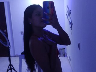 色情视频聊天 kinkynicolee