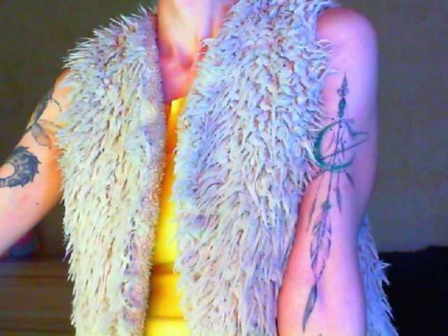 广播屏幕截图 KinkySLexie