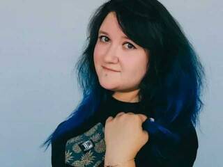 色情视频聊天 KiraLeaneri