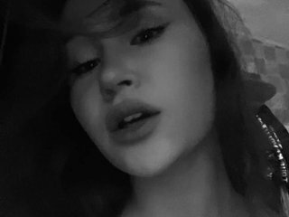 色情视频聊天 KiraVixen