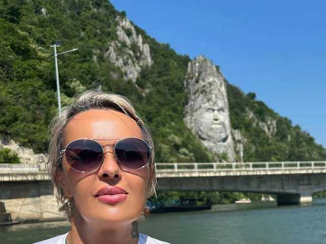 个人资料的照片 KirraWhite