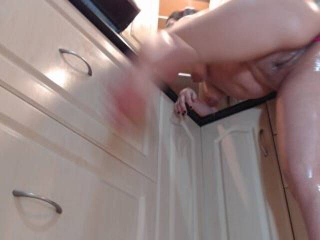 广播屏幕截图 KloeAss