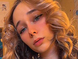 色情视频聊天 Kriss-add