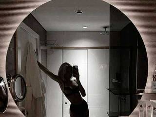 色情视频聊天 Kriss-love