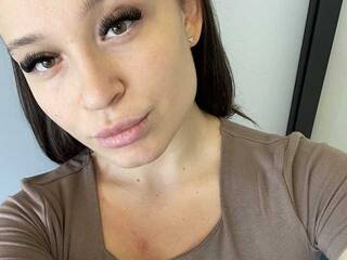 色情视频聊天 kristinkasiii