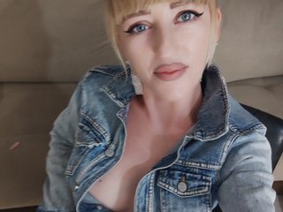 色情视频聊天 KrystalDesire