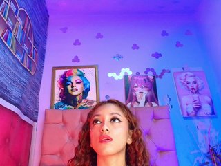 色情视频聊天 kyliemoan