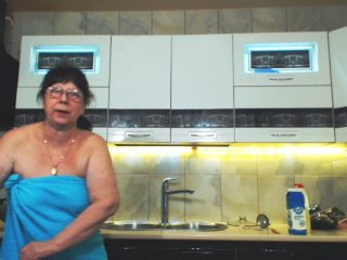 广播屏幕截图 LadyMature56