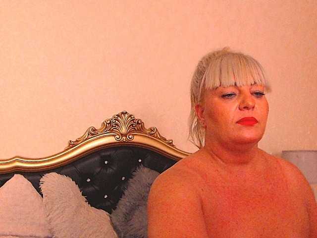 广播屏幕截图 LadyMelanieBBW