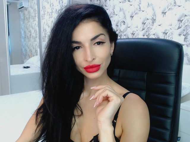 广播屏幕截图 LaEmperatriz