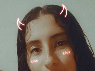 色情视频聊天 lauralaurus55