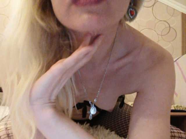 广播屏幕截图 LauraLeight