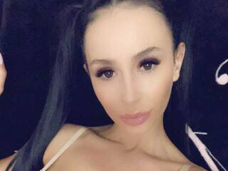 色情视频聊天 LaylaRad