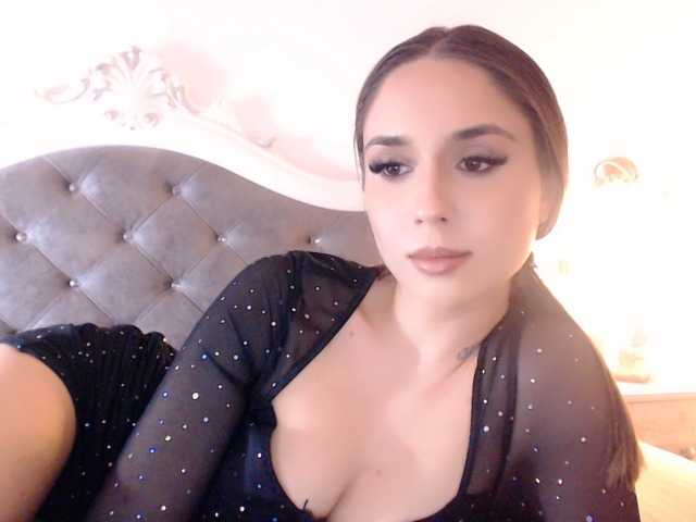广播屏幕截图 Leila34