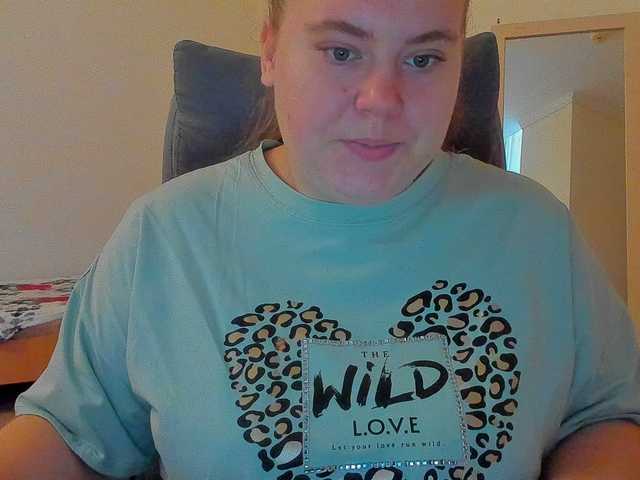 广播屏幕截图 Leilia