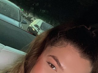 色情视频聊天 Leslie08