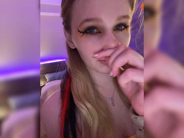 广播屏幕截图 Lesya_