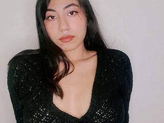 色情视频聊天 Lilsayur