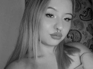 色情视频聊天 LilyMarks