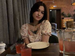 色情视频聊天 Kristi_nka