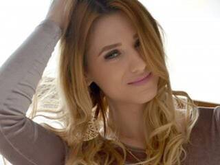 色情视频聊天 LindaLoren