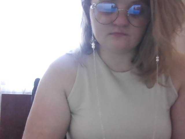 广播屏幕截图 LinnaCCooper