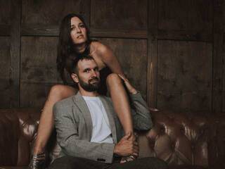 色情视频聊天 LisaNovak69