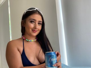 色情视频聊天 littlealejandra