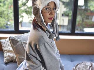 色情视频聊天 littlenewbie