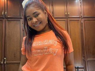 色情视频聊天 lizzieclark1