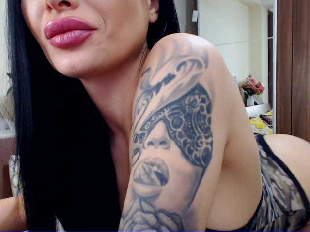 广播屏幕截图 LizzyAnne