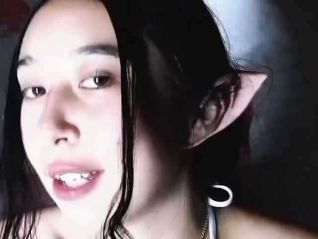 个人资料的照片 lizzykawai