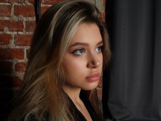 色情视频聊天 llittleggerrl