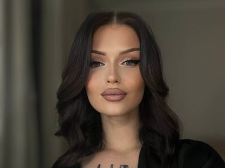 色情视频聊天 LolaFever