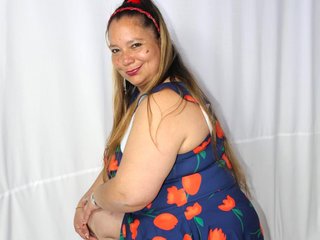 色情视频聊天 Loly47