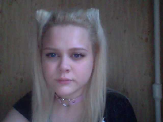 广播屏幕截图 M_O_L_L_I