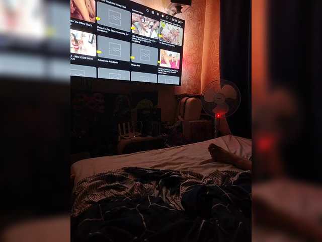 广播屏幕截图 Looolkek