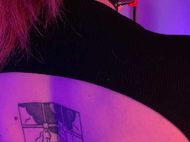 个人资料的照片 LoraPalmer