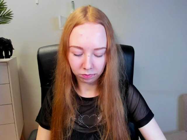 相片 LoriFire Let me warm u up ;)#new #fun #rolleplay #cockrating #english #german #humiliation #cei #joi #dirtytalk #cockandballstortures #domination #sph #sarcasm #edging #punishment #orders #ginger #CFNM