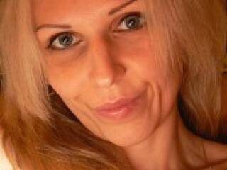 色情视频聊天 lorrrein