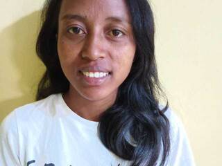 色情视频聊天 Louisa80