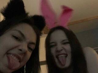 色情视频聊天 Love2loveKiss