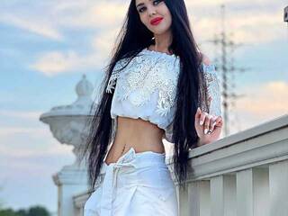 色情视频聊天 LoyaRoi