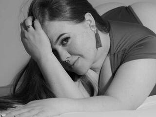 色情视频聊天 luciana-willians