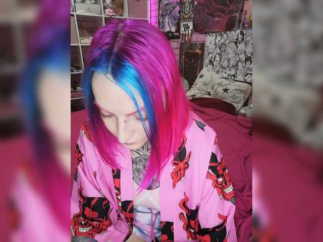 广播屏幕截图 LucyElfen