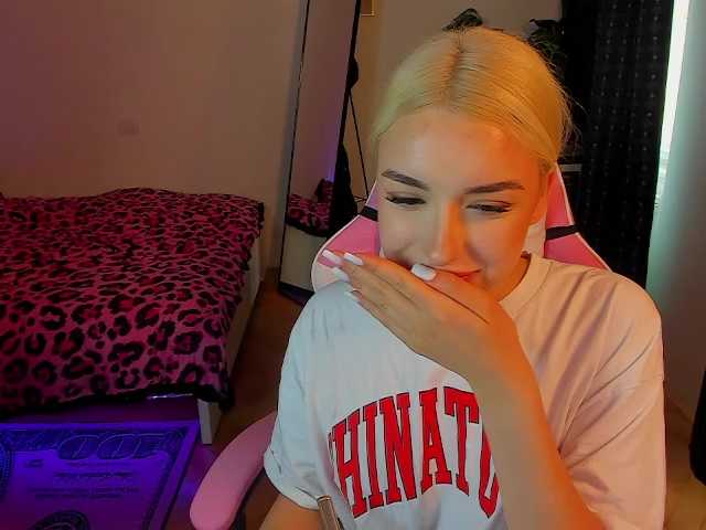 广播屏幕截图 LucyPaige
