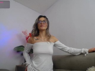 色情视频聊天 lucyPrncess