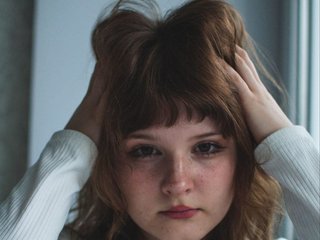 色情视频聊天 Lunette