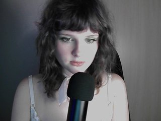 色情视频聊天 Lunette