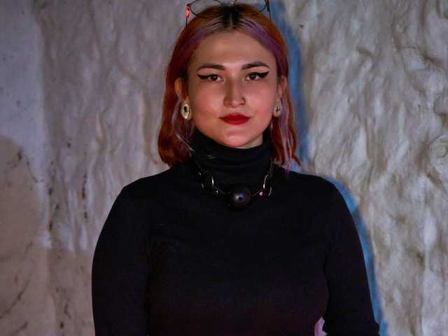 个人资料的照片 madame-ibby